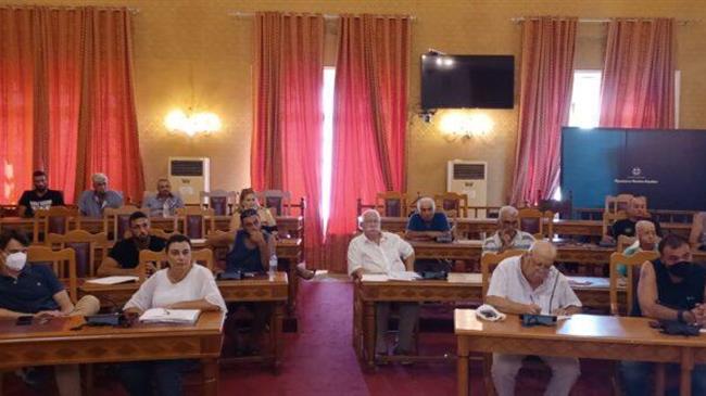 Ενημερωτική σύσκεψη για την εφαρμογή του νόμου απόσταξης