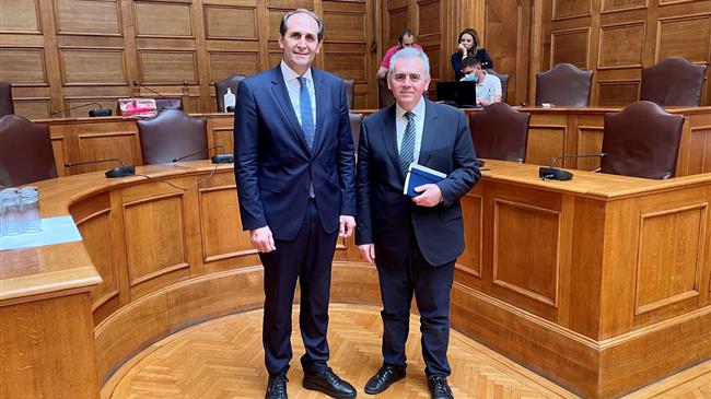 Βεσυρόπουλος σε Μάξιμο για ρυθμίσεις που ζήτησαν αμβυκούχοι Τυρνάβου