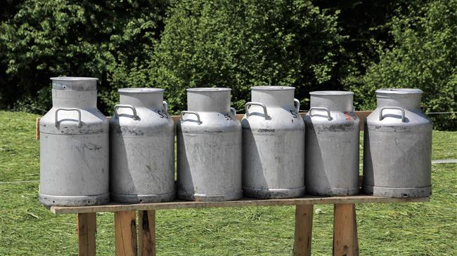 Η μέση τιμή γάλακτος στην ΕΕ μειώθηκε τον Ιανουάριο