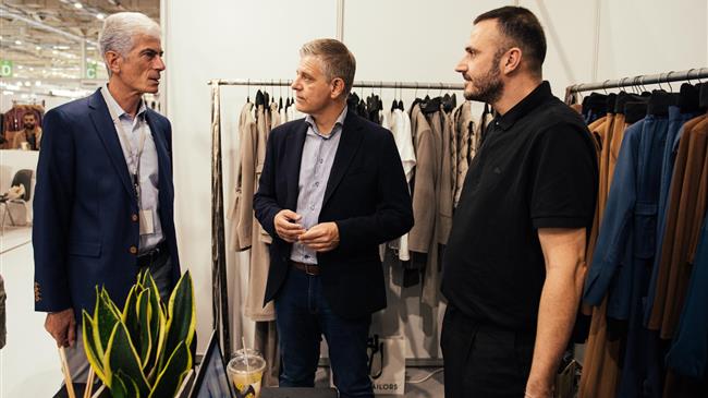 Σημαντικές επαγγελματικές συμφωνίες στον κλάδο ένδυσης και κλωστοϋφαντουργίας