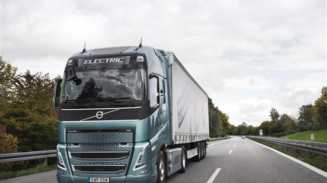 Η Volvo Trucks παρουσιάζει έναν νέο πλήρως ηλεκτρικό άξονα για εκτεταμένη χρήση Volvo