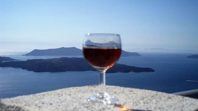 Ένα Vinsanto από τη Σαντορίνη ανάμεσα στα καλύτερα του κόσμου