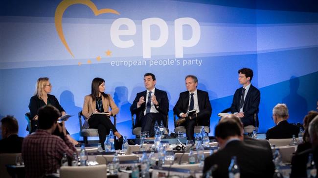 Σκρέκας: «Η Ελλάδα πρωτοπόρα στη στήριξη των καταναλωτών και την πράσινη μετάβαση»