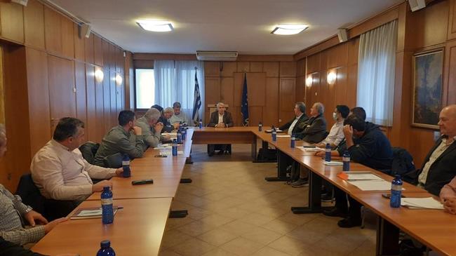 Κεδίκογλου: Θα γίνει ό,τι χρειαστεί για να προστατεύσουμε τον πτηνοτροφικό κλάδο