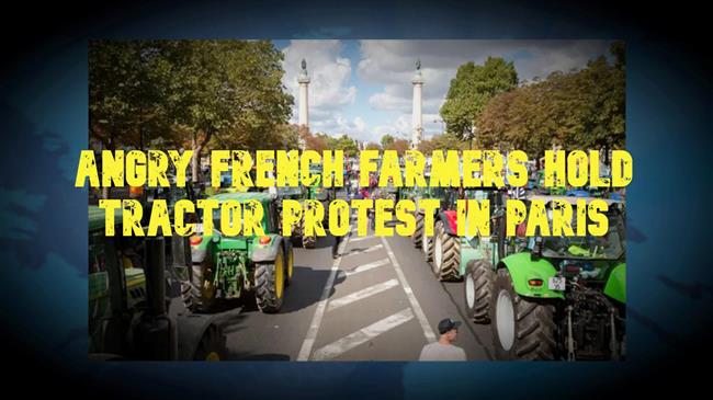 Γάλλοι αγρότες έχουν κατακλύσει το κέντρο του Παρισίου