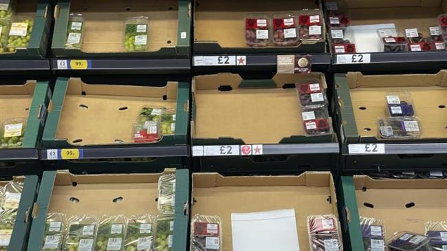 Βρετανία: Μέχρι το Μάιο μπορεί να διαρκέσουν οι ελλείψεις σε φρούτα-λαχανικά - Τι λένε οι αγρότες