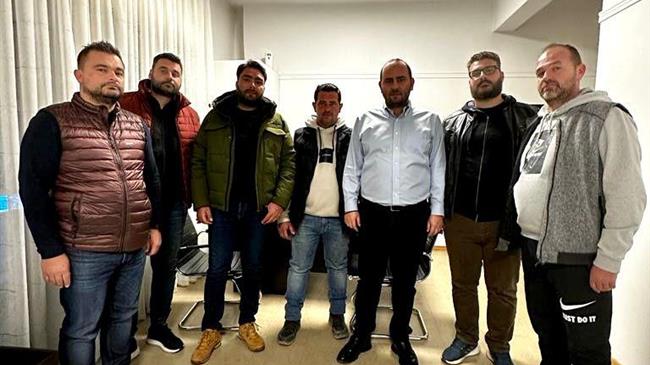 Συνάντηση Λάκη Βασιλειάδη με κερασοπαραγωγούς