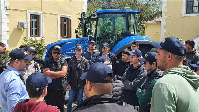 Σεμινάριο με θέμα "Λειτουργία Υδραυλικού Ανυψωτήρα με Ηλεκτρονικό Έλεγχο" παρακολούθησαν καταρτιζόμενοι της Αβερώφειου Γεωργικής Σχολής