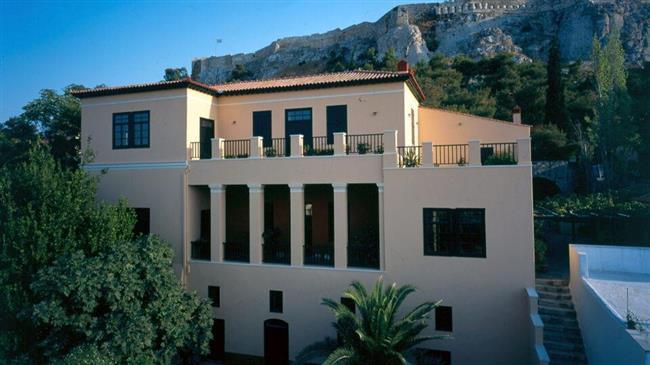 «Ανοίγω το Μπαούλο, Ρούχα, Μνήμες, Συναισθήματα»