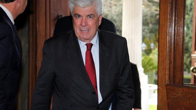 Ο Τσαυτάρης αναλαμβάνει υπηρεσιακός υπουργός στο ΥΠΑΑΤ