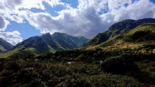 Διάνοιξη και σήμανση μονοπατιών στον ορεινό όγκο του Βερμίου