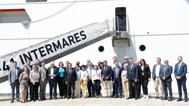 Αλιευτική έρευνα και κατάρτιση στο επίκεντρο της επίσκεψης των υπουργών Γεωργίας στο εκπαιδευτικό πλοίο "Intermares