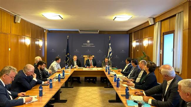 Συνάντηση ΥπΑΑΤ με ΔΣ ΕΘΕΑΣ για τη Θεσσαλία