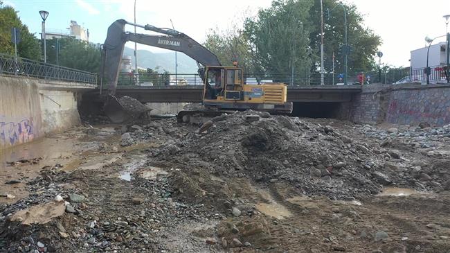 Επιχειρούν παντού τα μηχανήματα της Περιφέρειας Θεσσαλίας