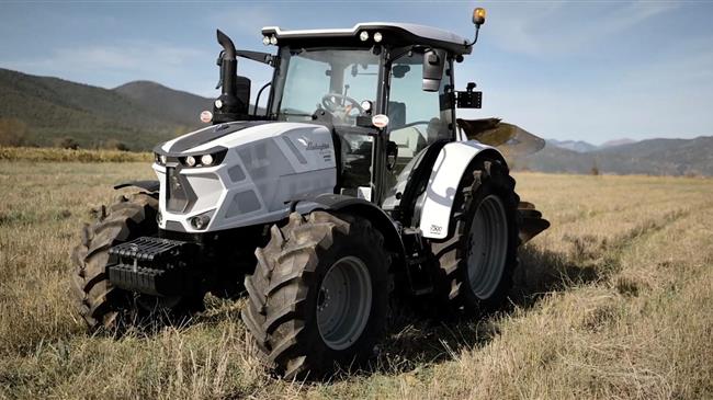 LAMBORGHINI SPARK R: Η απόδοση χωρίς συμβιβασμούς είτε στο χωράφι είτε για γενικές εργασίες