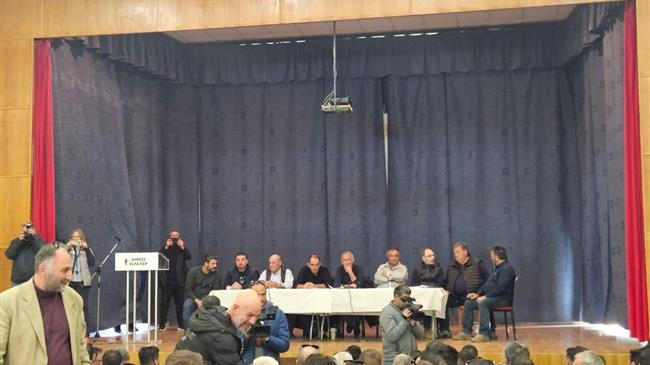 Μπλόκα: Σε εξέλιξη η συνάντηση στη Νίκαια