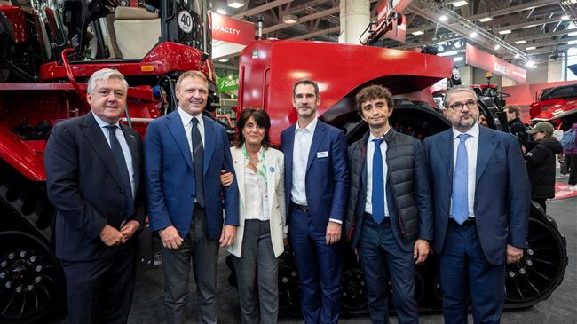 Η Case IH υποδέχεται ιταλική κυβερνητική αντιπροσωπεία στην EIMA 2024