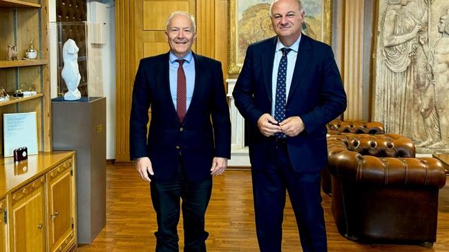 Συνάντηση Γκίκα με Τσιάρα: Λειψυδρία, στήριξη νέων αγροτών και αγροτική οδοποιία σε νησιά