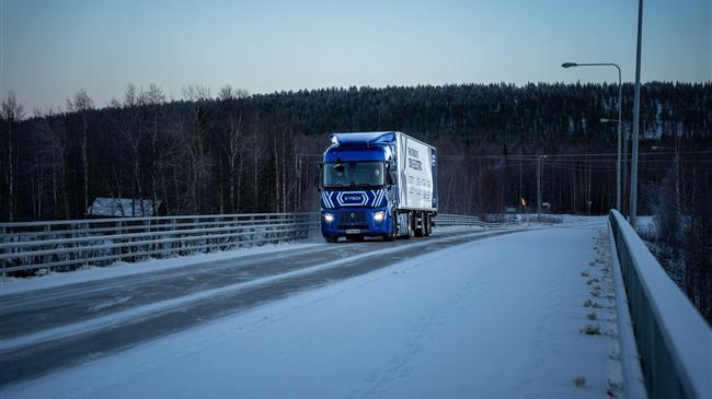 Στο παγωμένο κλίμα της Φινλανδίας, το Renault Trucks E-Tech T Diamond Echo ξεπερνά κάθε προσδοκία