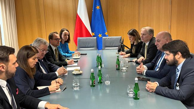 Απαιτούνται πρόσθετα μέτρα της ΕΕ για την προσέλκυση νέων στην αγροτική οικονομία και εξασφάλιση δίκαιου εισοδήματος