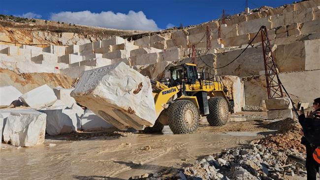 Η Komatsu επιλέγει την Ελλάδα για την εξέλιξη του νέου φορτωτή WA600 Stone Handler