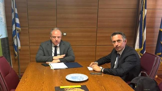 «Ένταξη Μεσσηνίας στο Μέτρο 23 για ελιά και σταφίδα, ζήτησε ο Μαντάς από τον Σταμενίτη»