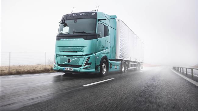 600 χιλιόμετρα αυτονομίας και υπερταχεία φόρτιση – Παρουσίαση του νέου ηλεκτρικού φορτηγού της Volvo