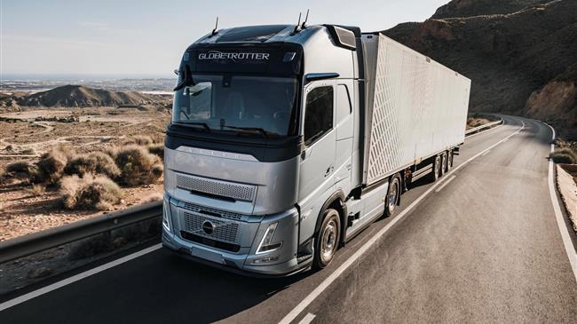 Η Volvo Trucks παρουσιάζει το αναβαθμισμένο σύστημα Volvo Dynamic Steering