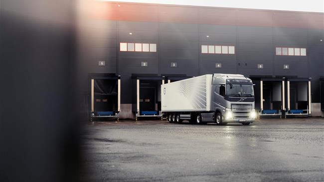 Η VolvoTrucks παρουσιάζει νέα υπηρεσία αυτόματου περιορισμού ταχύτητας για ενίσχυση της οδικής ασφάλειας