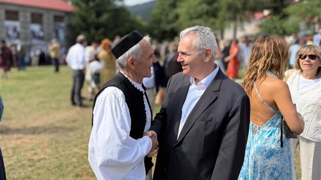 Μ. Χαρακόπουλος στη Σαμαρίνα: Οργή στους κτηνοτρόφους για ευλογιά και ΟΠΕΚΕΠΕ