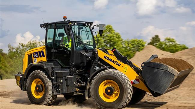 Η Komatsu επεκτείνει τη σειρά ελαστικοφόρων φορτωτών με το νέο WA170M-11