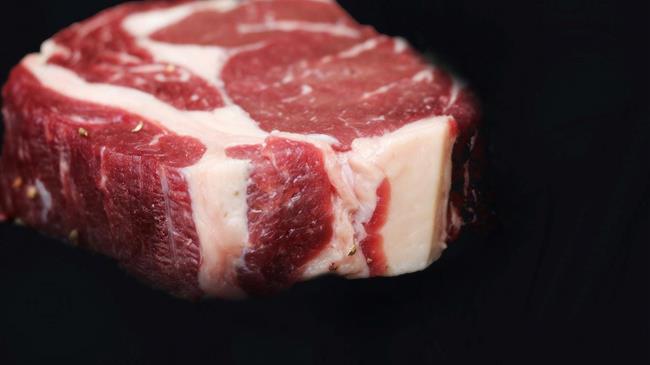 Το κρέας ενδέχεται να μειώνει τον κίνδυνο καρκίνου, σύμφωνα με νέα μεγάλη μελέτη