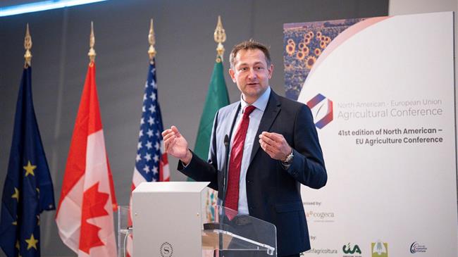 Ιταλία: Στην λίμνη Κόμο χαράσσεται το μέλλον της διατλαντικής γεωργίας