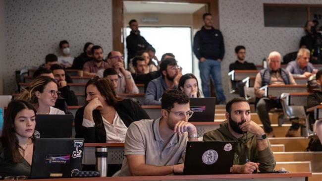 In Motion for Safety: Σεμινάριο οδικής ασφάλειας για νέους οδηγούς από τον Όμιλο Σαρακάκη και το ΕΜΠ