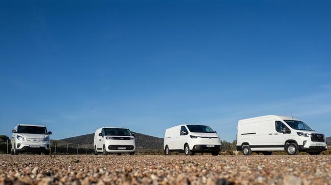 Maxus: Automotive Solutions και Όμιλος Επιχειρήσεων Σαρακάκη παρουσίασαν στην ελληνική αγορά την πλήρη γκάμα ελαφρών επαγγελματικών οχημάτων