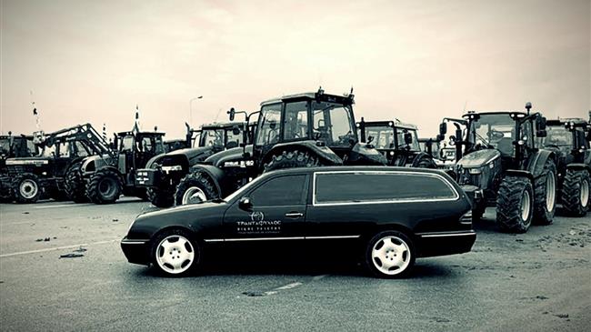 Νεκροφόρες στα μπλόκα: Η σιωπηλή συμμαχία που κανείς δεν περίμενε στα Μάλγαρα