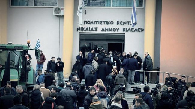 Νίκαια: Όχι στο Μαξίμου χωρίς απαντήσεις – Πρώτα τα αιτήματα, μετά ο διάλογος