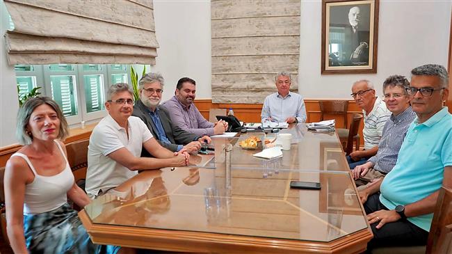 Κρήτη: Σύμπραξη Περιφέρειας και ερευνητικών ιδρυμάτων για τη φυτοπροστασία της ελιάς