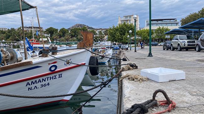 Δένουν τα καΐκια και κατεβάζουν ρολά οι ψαράδες: Πανελλαδική απεργία και κλειστά ιχθυοπωλεία